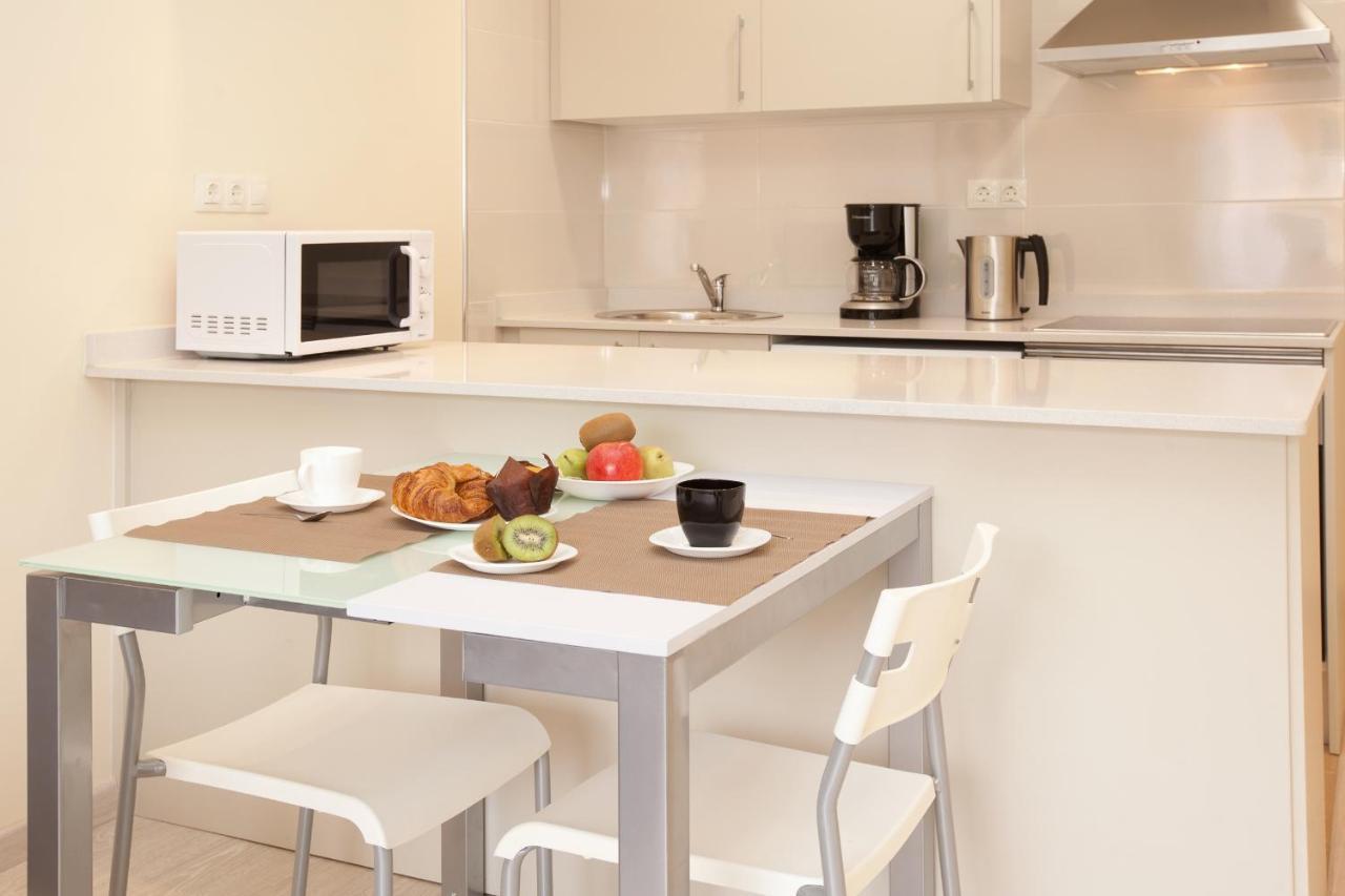 Barnapartments Rambla Cataluna Barcelone Chambre photo
